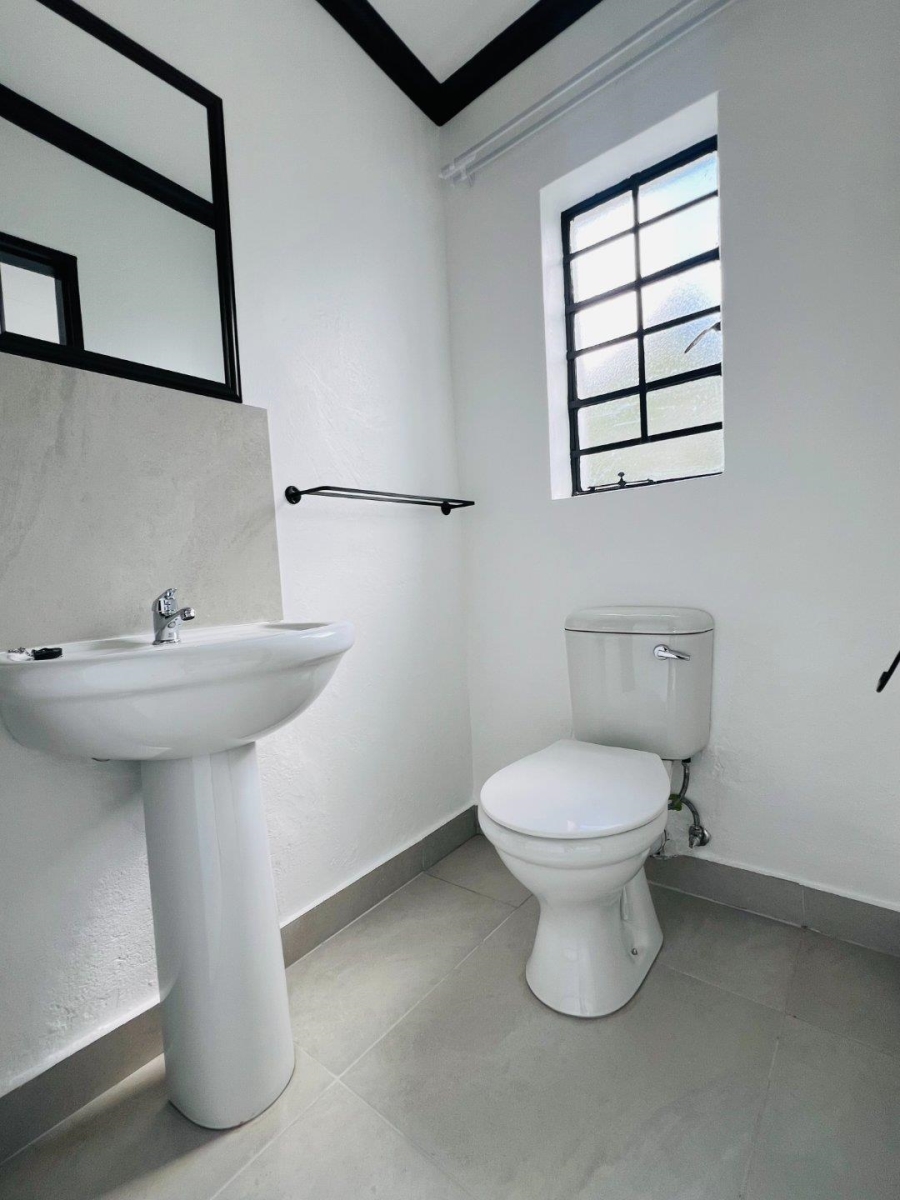 To Let 1 Bedroom Property for Rent in Florida Gauteng