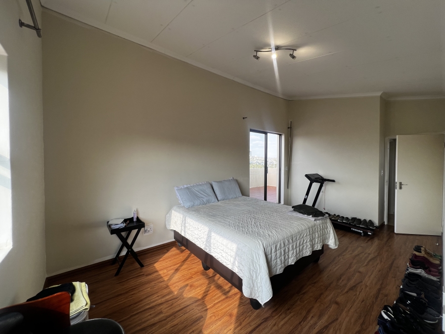 To Let 3 Bedroom Property for Rent in Barbeque Downs Gauteng