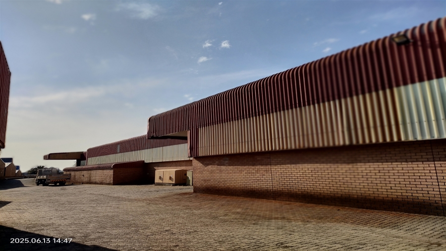 To Let Commercial Property for Rent in Laser Park Gauteng