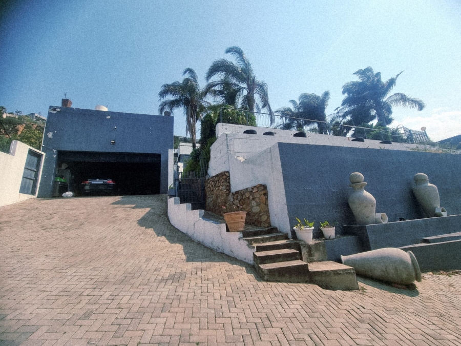 7 Bedroom Property for Sale in Noordekrans Gauteng
