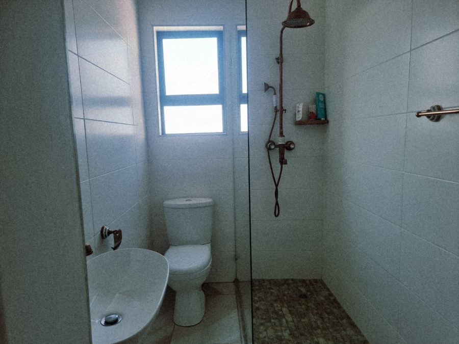 7 Bedroom Property for Sale in Noordekrans Gauteng
