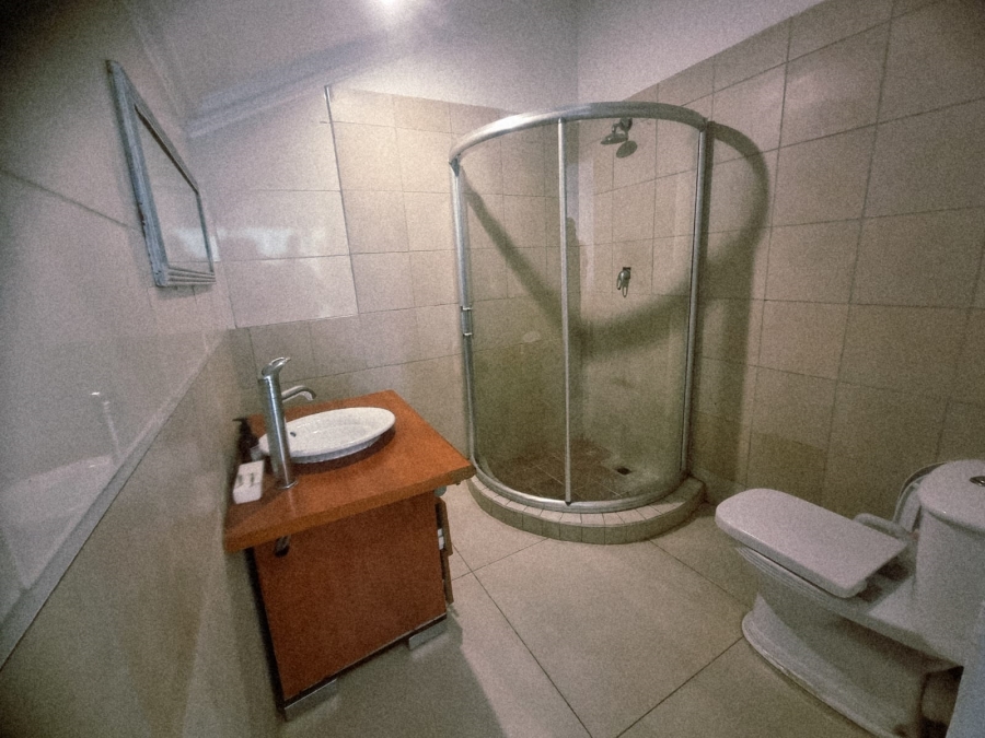 7 Bedroom Property for Sale in Noordekrans Gauteng