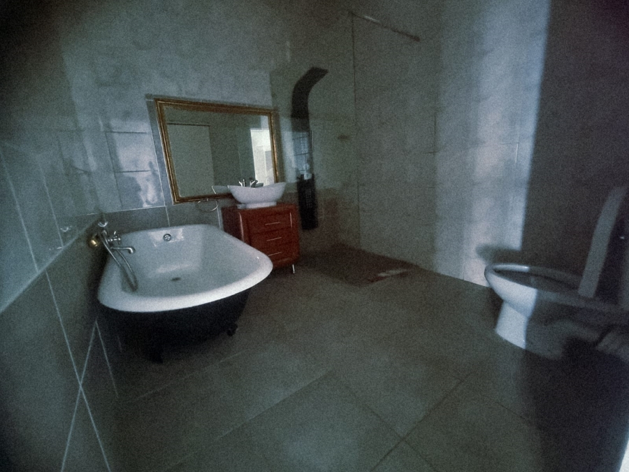 7 Bedroom Property for Sale in Noordekrans Gauteng