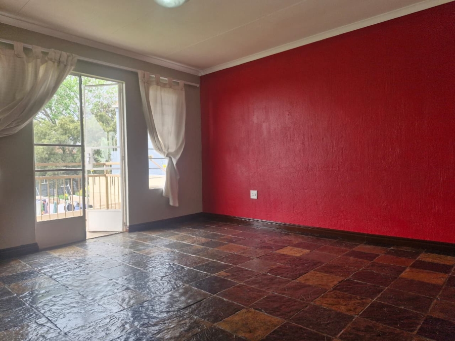 To Let 3 Bedroom Property for Rent in Radiokop Gauteng
