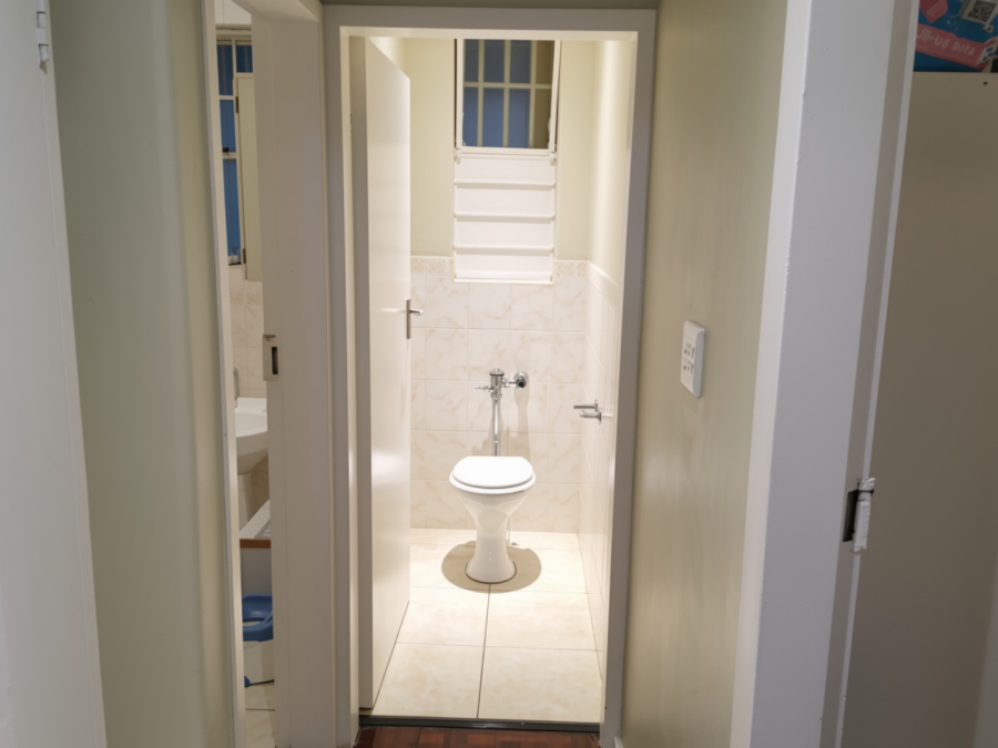 To Let 2 Bedroom Property for Rent in Melrose North Gauteng