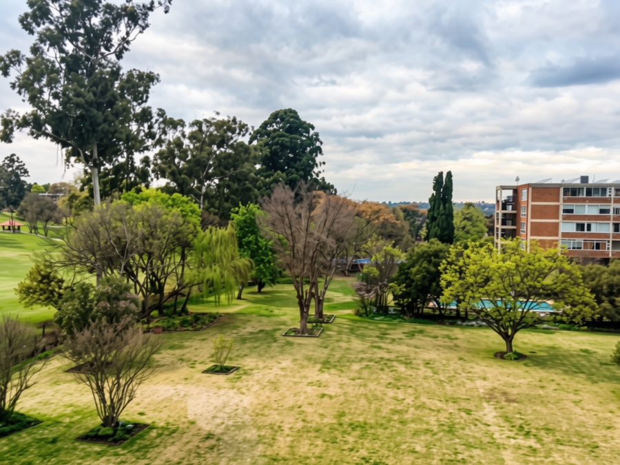 To Let 2 Bedroom Property for Rent in Melrose North Gauteng