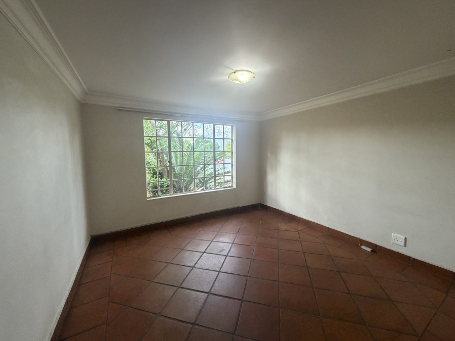 To Let 4 Bedroom Property for Rent in Eldo Glen Gauteng