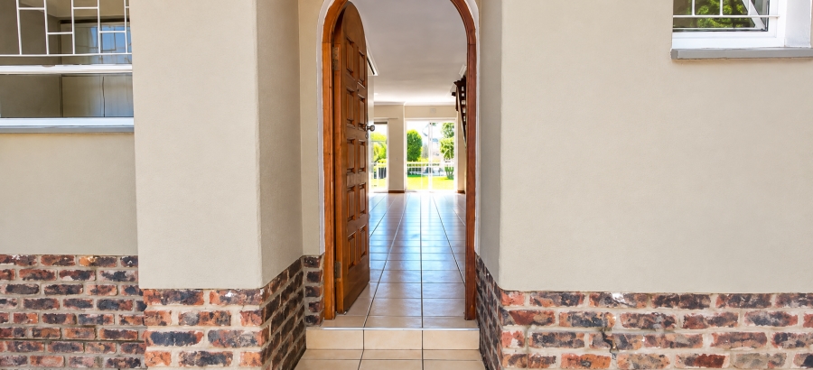 3 Bedroom Property for Sale in Farrarmere Gauteng