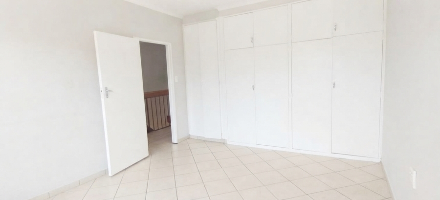 3 Bedroom Property for Sale in Farrarmere Gauteng