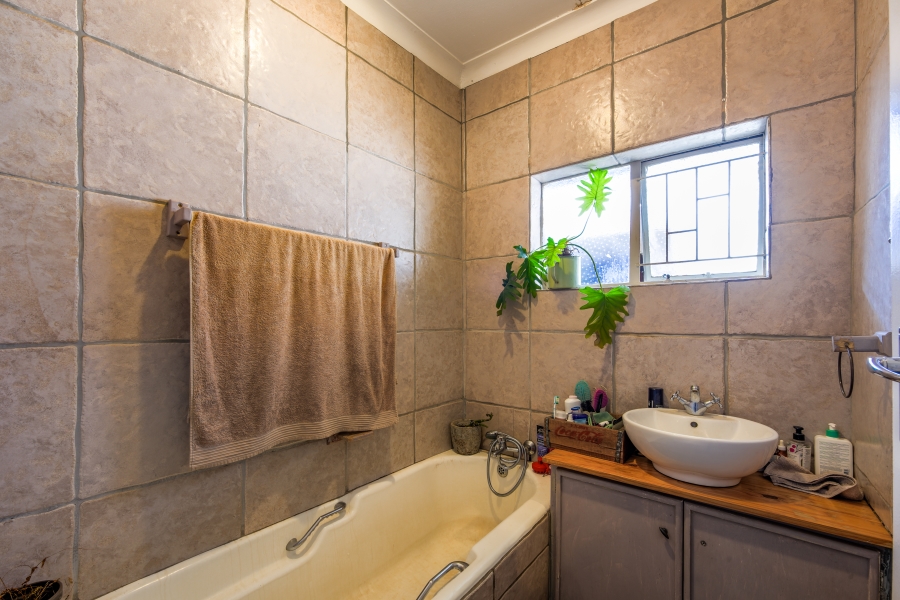 4 Bedroom Property for Sale in Elardus Park Gauteng