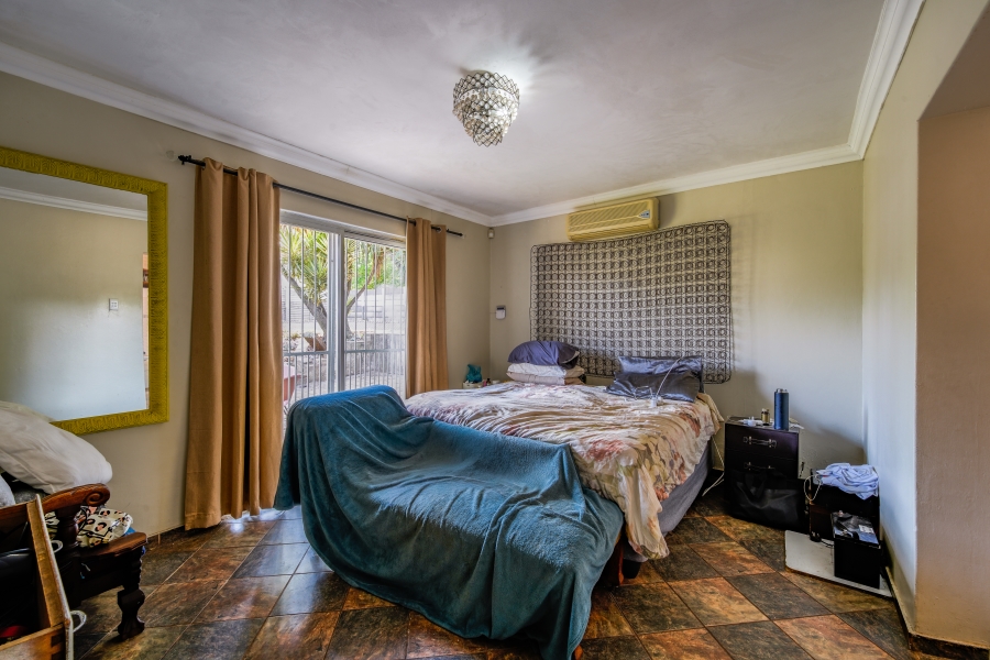 4 Bedroom Property for Sale in Elardus Park Gauteng