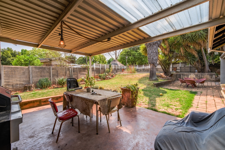 4 Bedroom Property for Sale in Elardus Park Gauteng