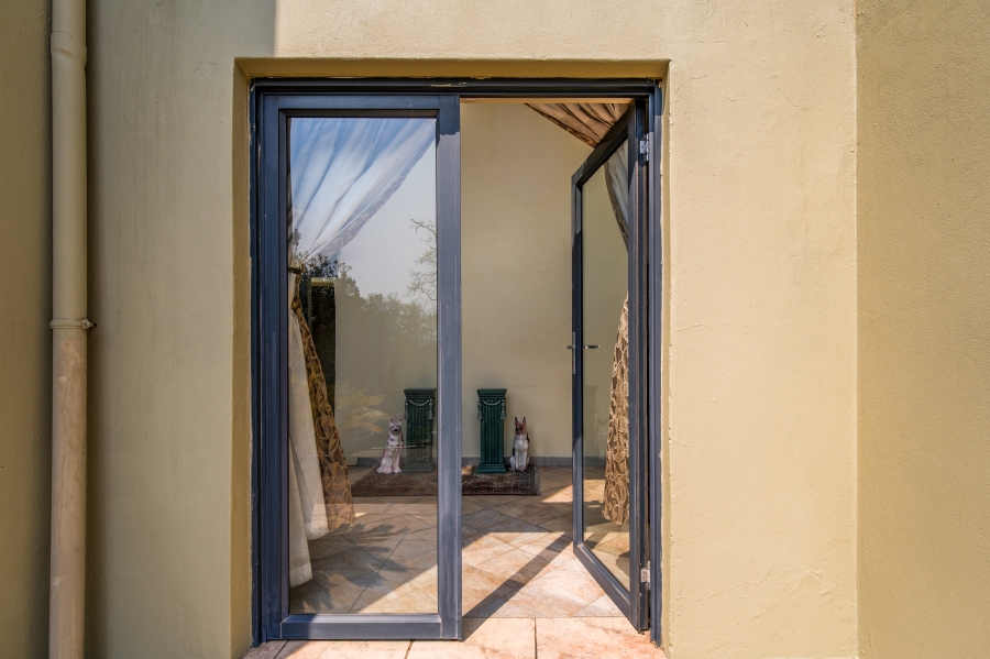 4 Bedroom Property for Sale in Waterkloof Ridge Gauteng
