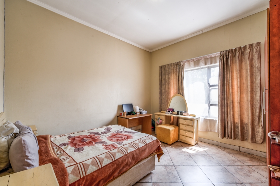4 Bedroom Property for Sale in Waterkloof Ridge Gauteng