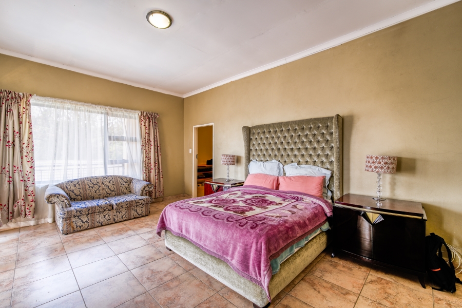 4 Bedroom Property for Sale in Waterkloof Ridge Gauteng