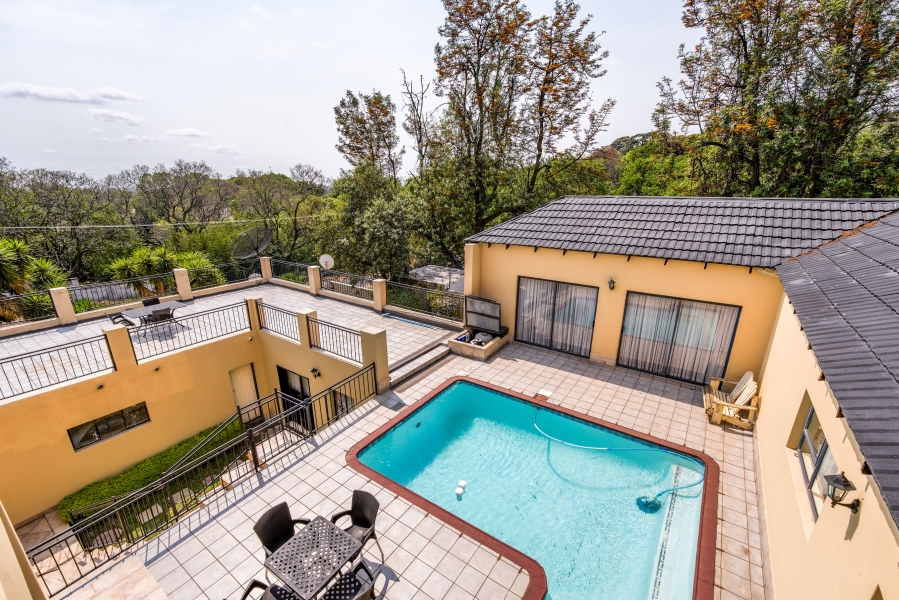4 Bedroom Property for Sale in Waterkloof Ridge Gauteng