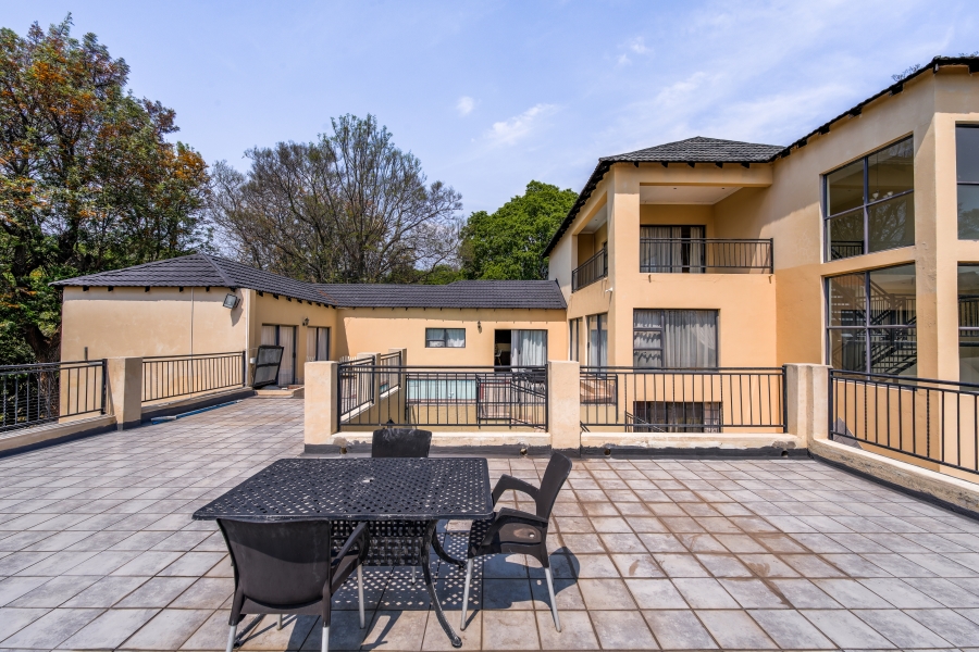4 Bedroom Property for Sale in Waterkloof Ridge Gauteng