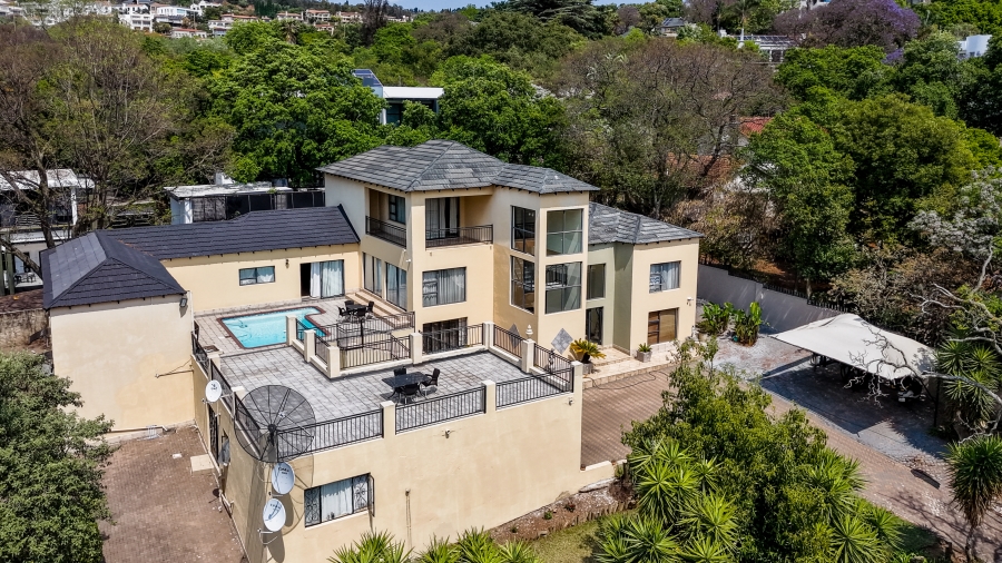 4 Bedroom Property for Sale in Waterkloof Ridge Gauteng