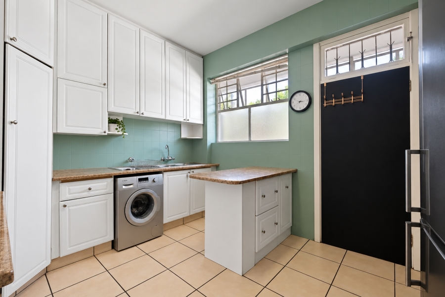 2 Bedroom Property for Sale in Illovo Gauteng