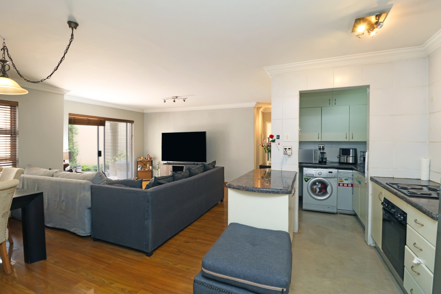 1 Bedroom Property for Sale in Morningside Gauteng