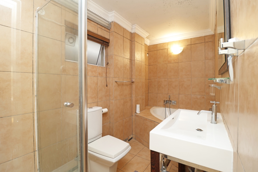 1 Bedroom Property for Sale in Morningside Gauteng