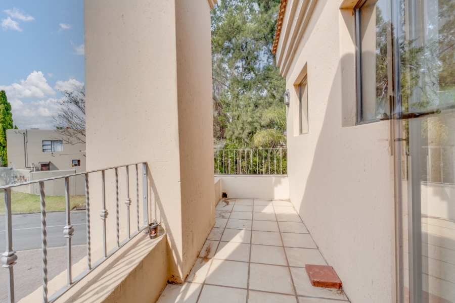 4 Bedroom Property for Sale in Lonehill Gauteng