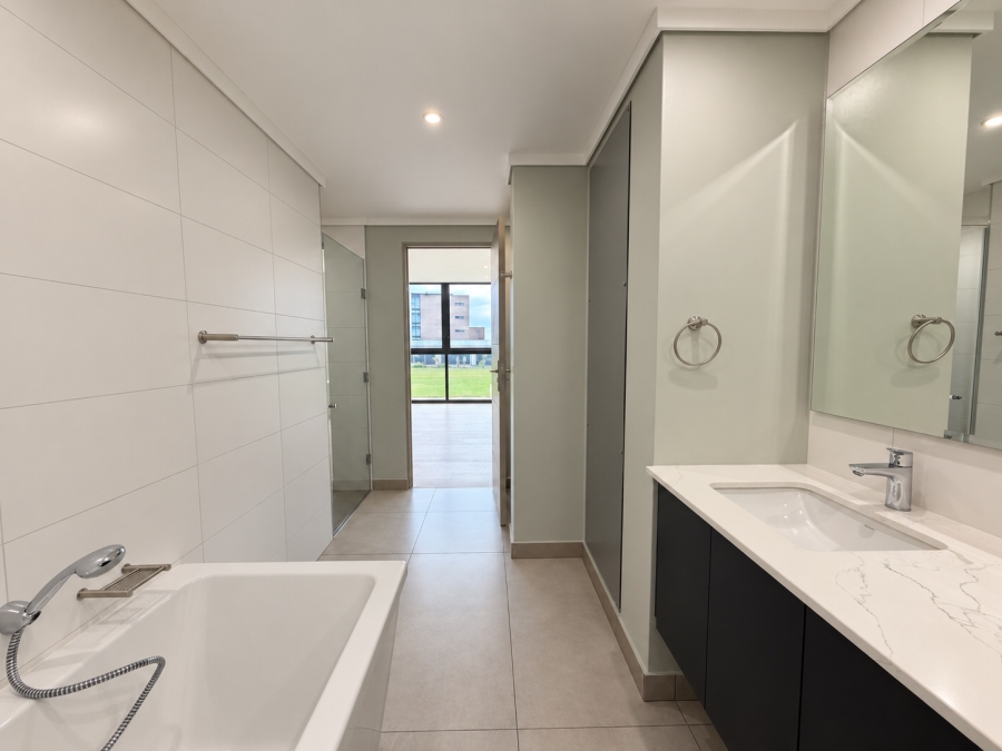 To Let 3 Bedroom Property for Rent in Ascend to Midstream Gauteng