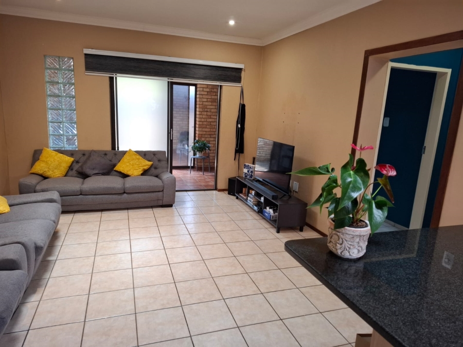 2 Bedroom Property for Sale in Bergbron Gauteng