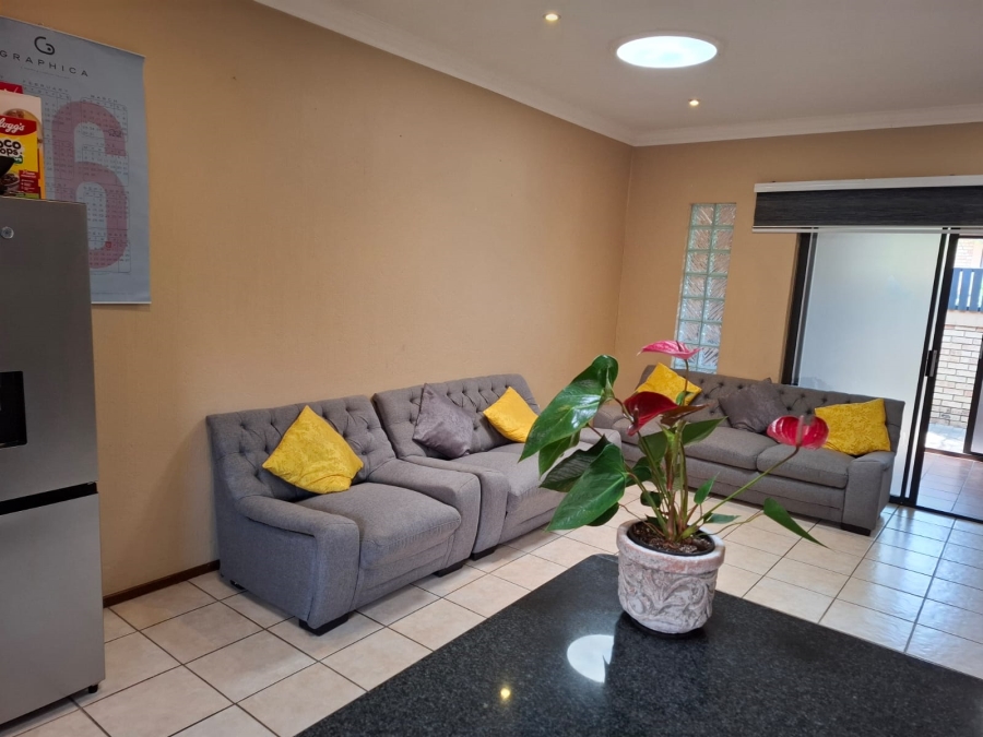 2 Bedroom Property for Sale in Bergbron Gauteng