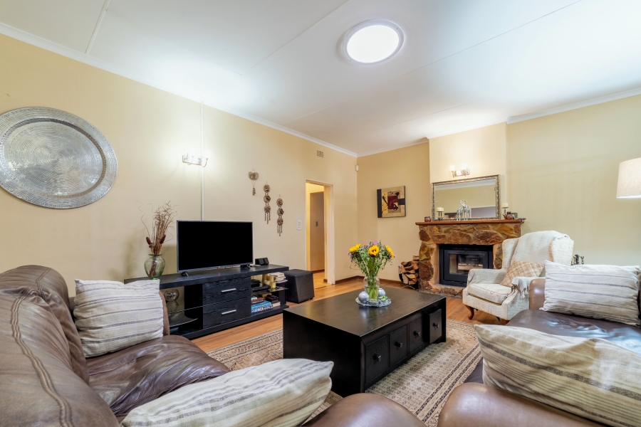 4 Bedroom Property for Sale in Helderkruin Gauteng