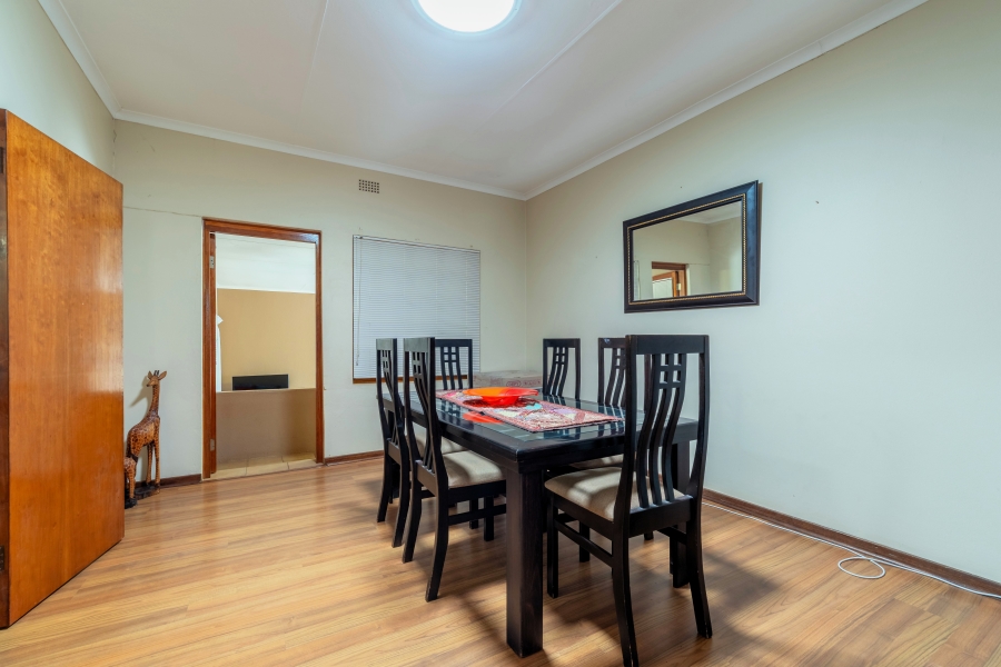 4 Bedroom Property for Sale in Helderkruin Gauteng
