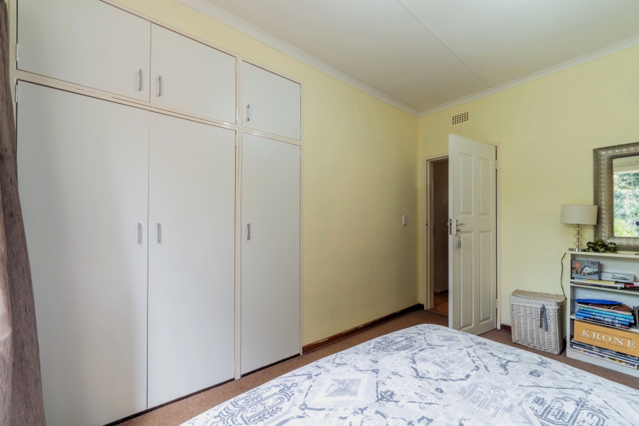 4 Bedroom Property for Sale in Helderkruin Gauteng