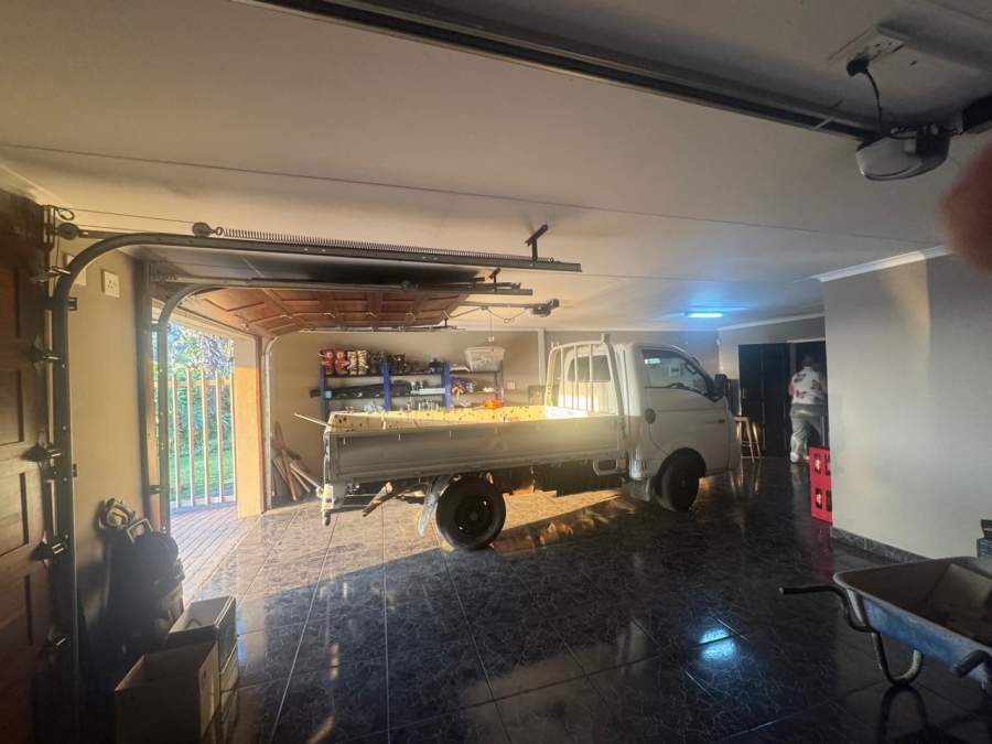 4 Bedroom Property for Sale in Sunair Park Gauteng