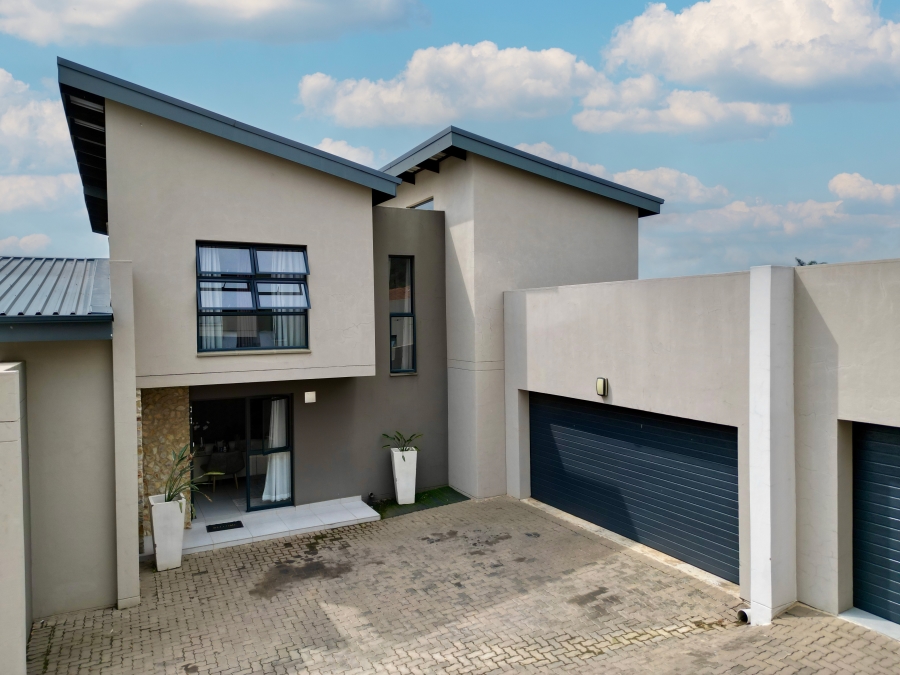 3 Bedroom Property for Sale in Equestria Gauteng