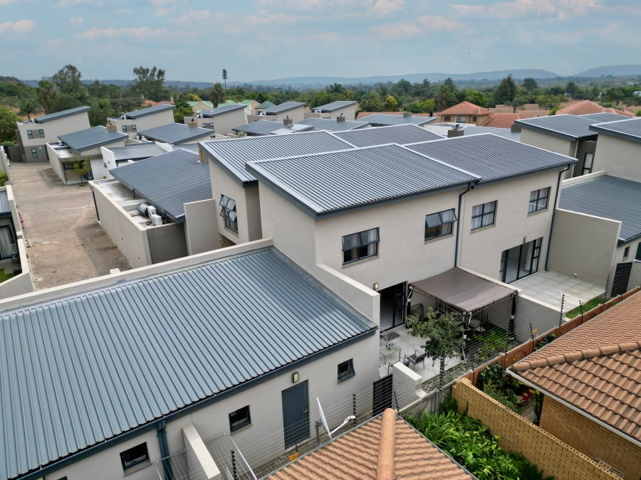 3 Bedroom Property for Sale in Equestria Gauteng