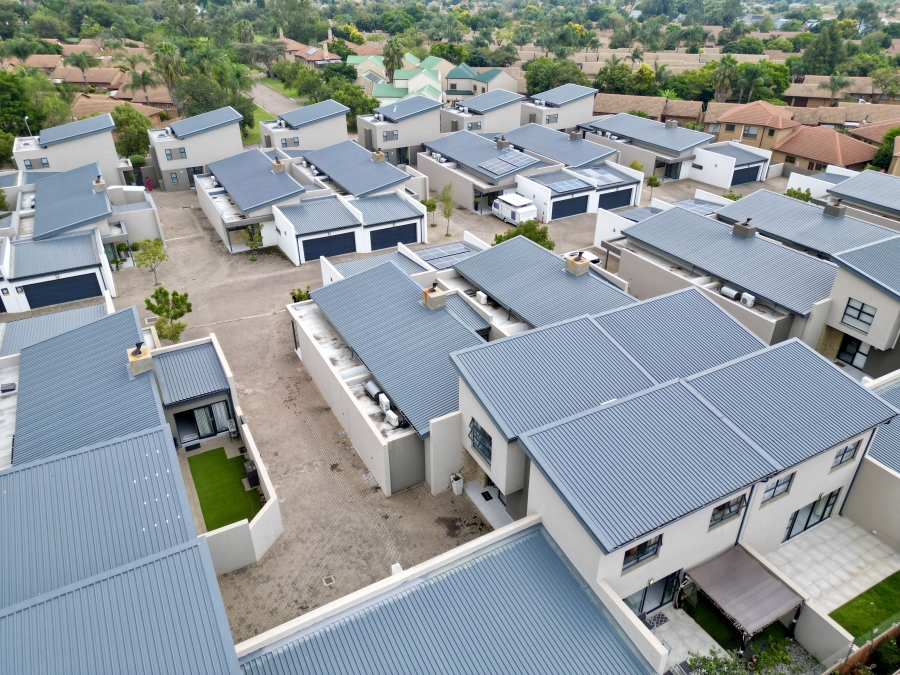 3 Bedroom Property for Sale in Equestria Gauteng
