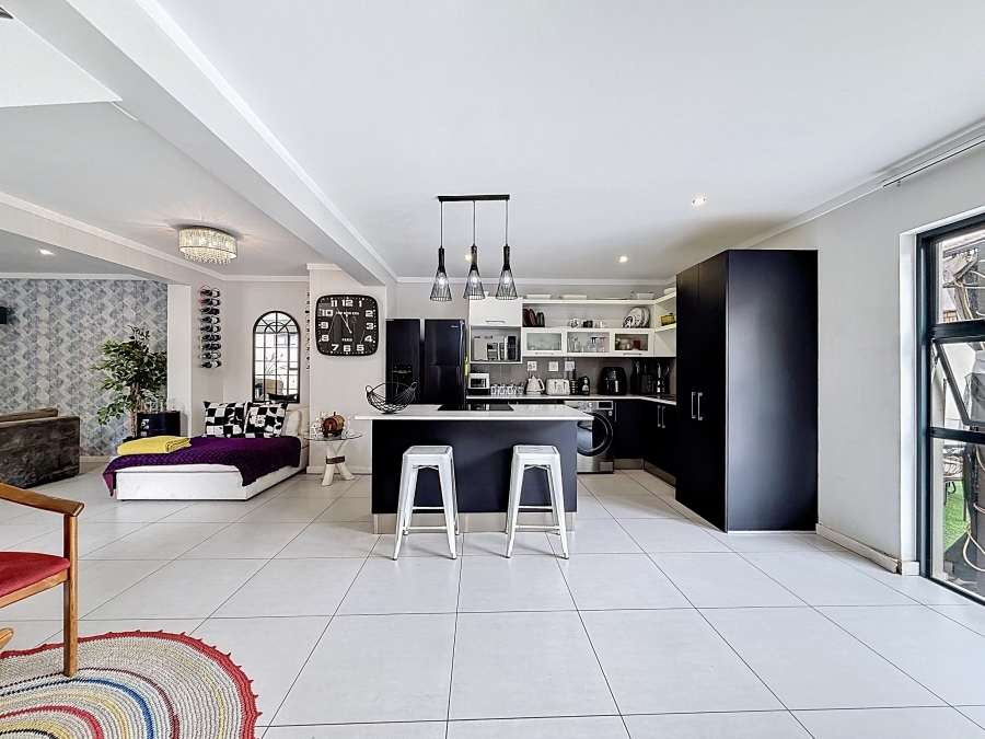 3 Bedroom Property for Sale in Equestria Gauteng
