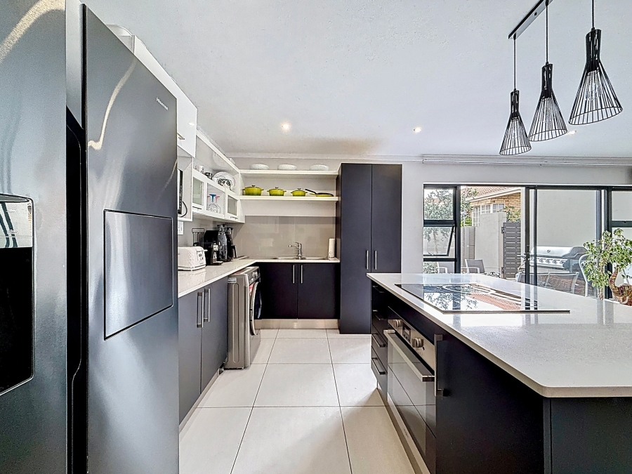 3 Bedroom Property for Sale in Equestria Gauteng