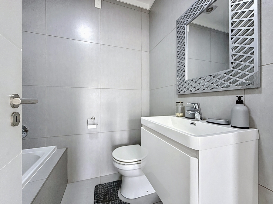 3 Bedroom Property for Sale in Equestria Gauteng