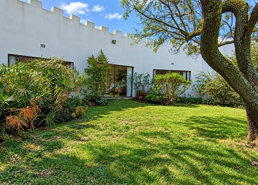 3 Bedroom Property for Sale in Walker Fruit Farms Gauteng