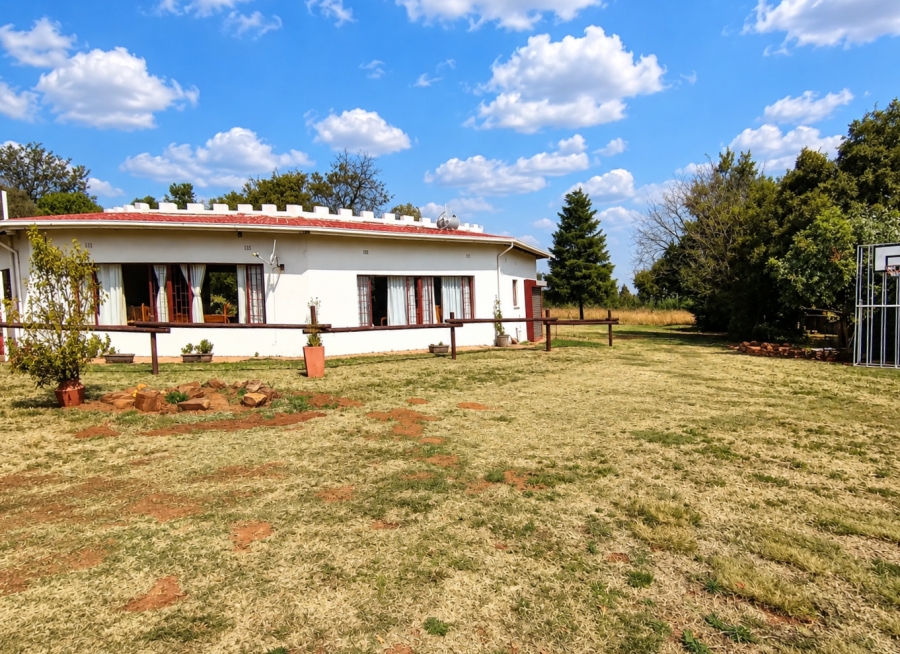 3 Bedroom Property for Sale in Walker Fruit Farms Gauteng