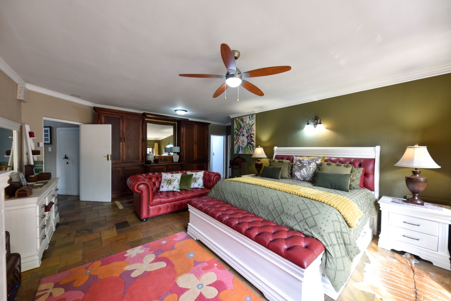 4 Bedroom Property for Sale in Leeuwfontein Gauteng