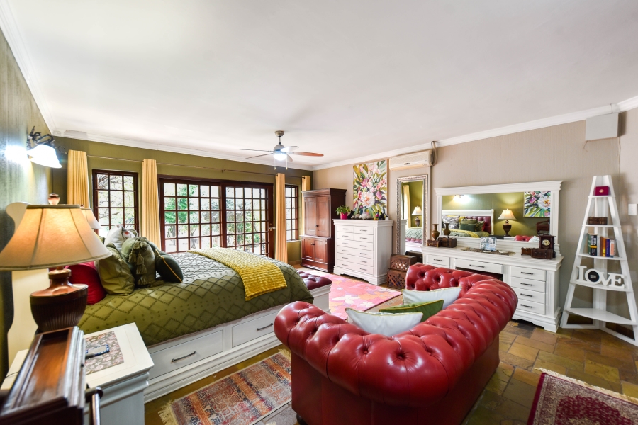 4 Bedroom Property for Sale in Leeuwfontein Gauteng