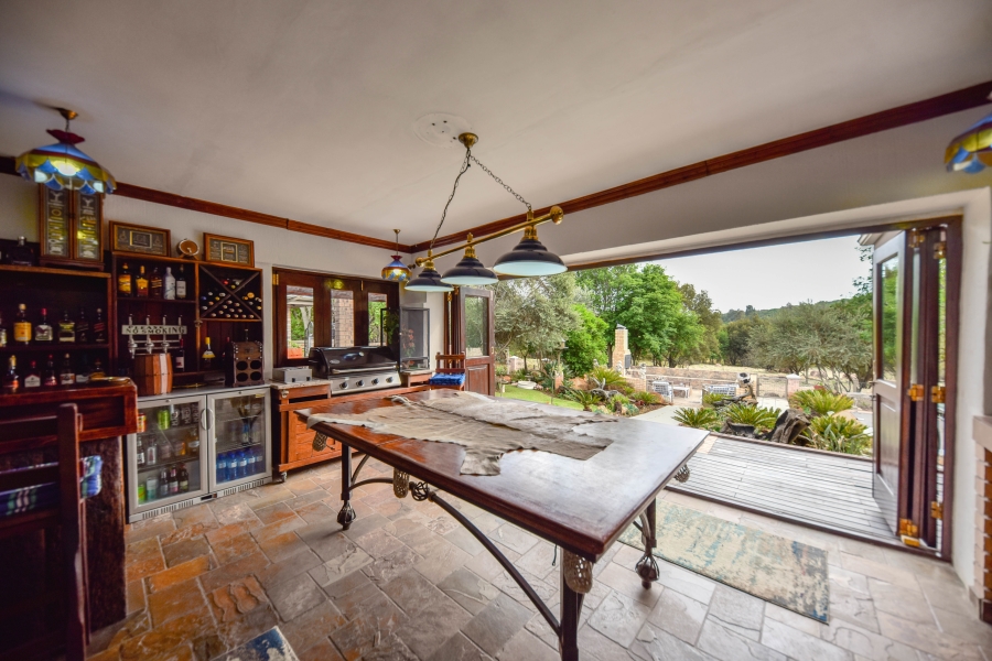 4 Bedroom Property for Sale in Leeuwfontein Gauteng
