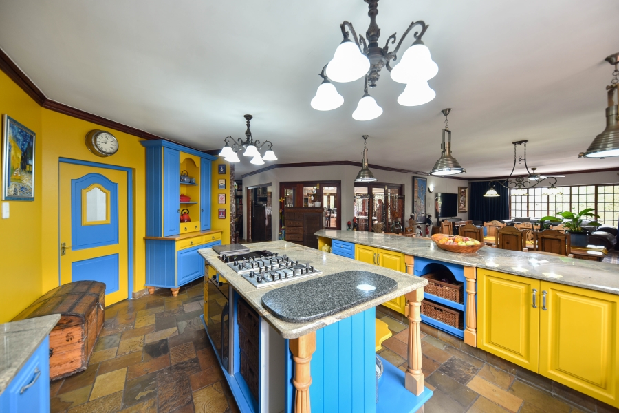 4 Bedroom Property for Sale in Leeuwfontein Gauteng