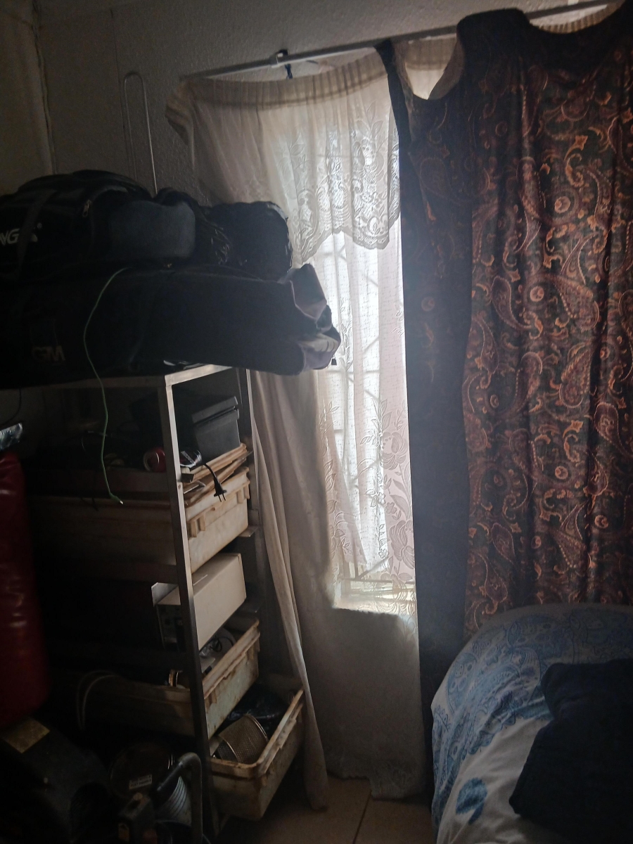 2 Bedroom Property for Sale in Protea Glen Gauteng