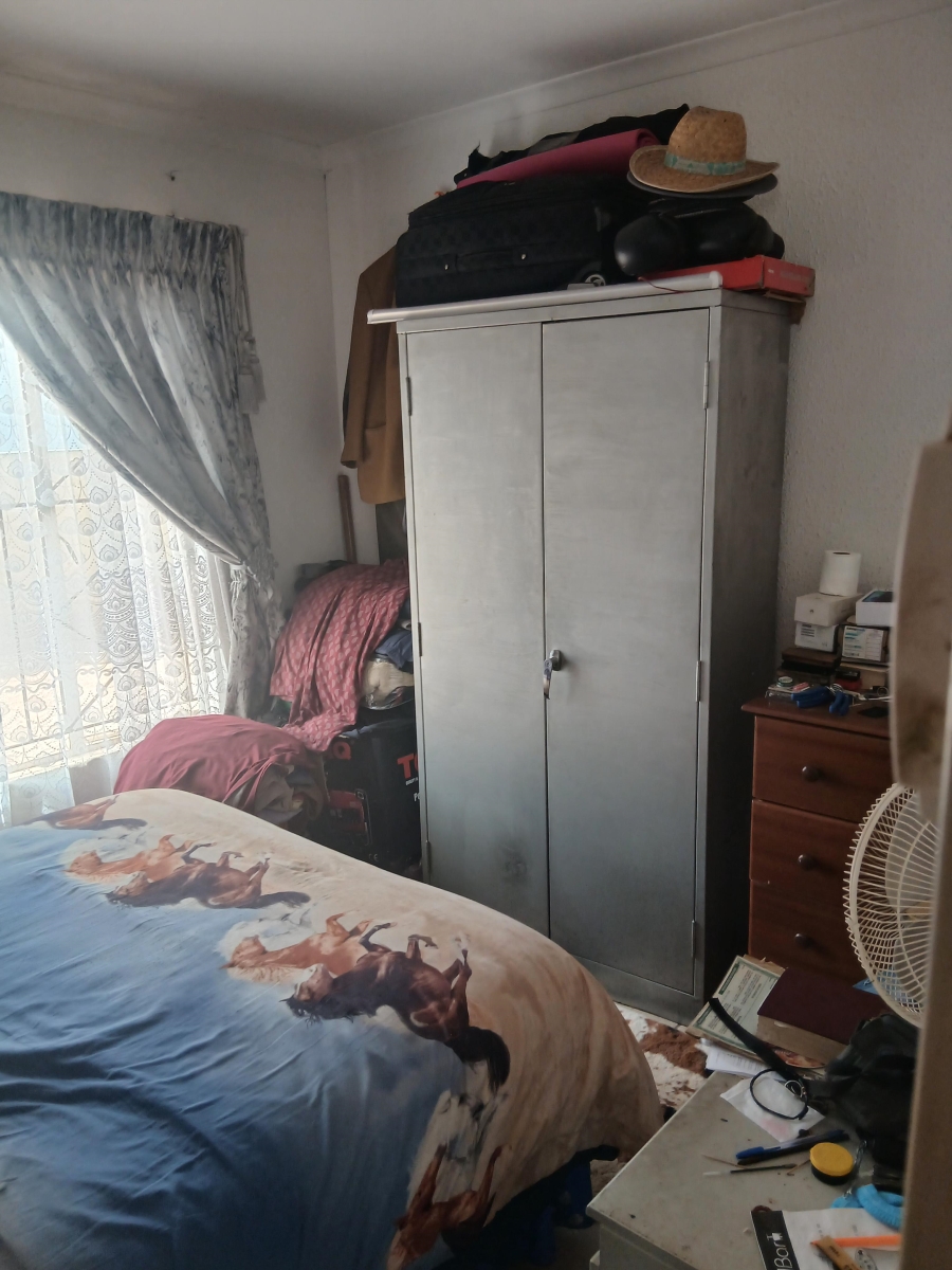2 Bedroom Property for Sale in Protea Glen Gauteng