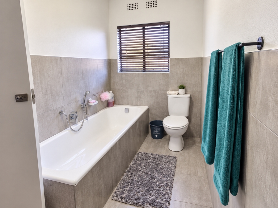 4 Bedroom Property for Sale in Beyers Park Gauteng