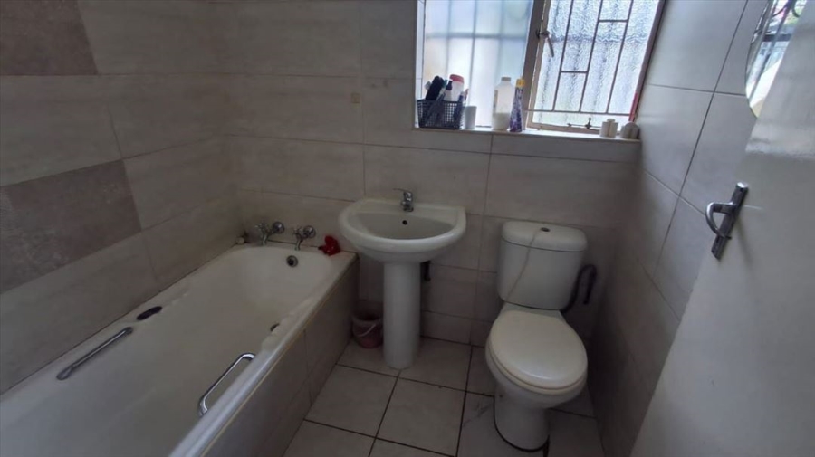 3 Bedroom Property for Sale in Birch Acres Gauteng