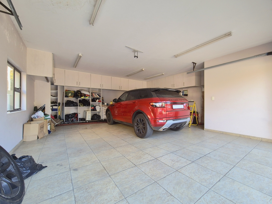 4 Bedroom Property for Sale in Sunward Park Gauteng